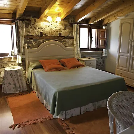 منزل ريفي La Lastria *